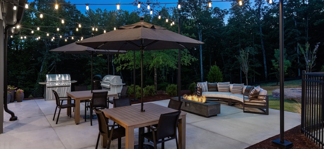 sweetwater patio chairs table umbrella firepit sweetwater patio chairs table umbrella firepit